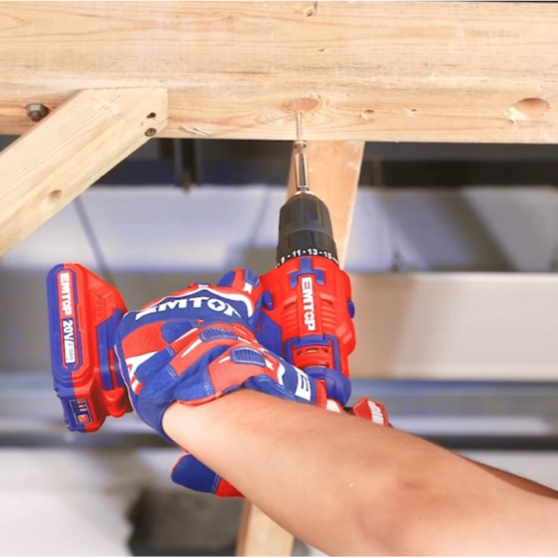 Pachet  Fierastrau circular, unghi taiere reglabil, 185mm + Masina de gaurit si insurubat + 2 acumulatori 2.0AH + incarcator