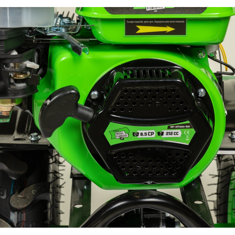 Motocultor Micul Fermier, 8.5CP, 212cc, motor pe benzina 4 timpi, 3 trepte de viteza, pornire manuala, cu roti