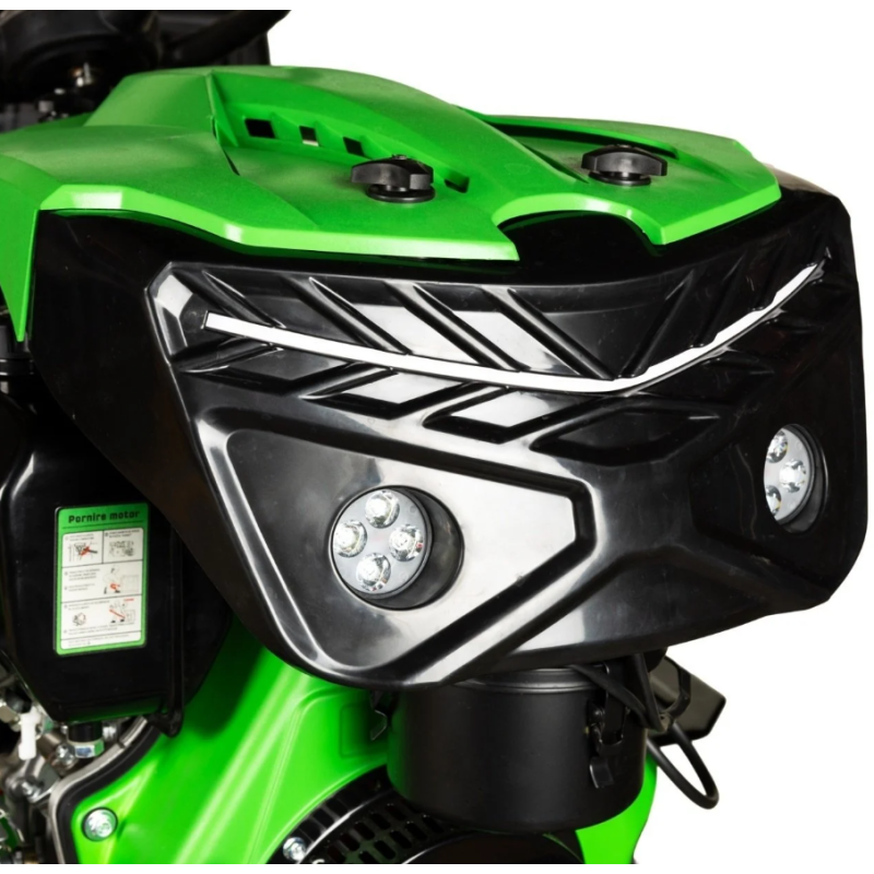Motocultivator Ride-On Micul Fermier, 17CP, capacitate cilindrica 530 CC, motor 4 timpi, 4X4, 4 viteze, 2 cutii de viteze, pornire electrica, sistem hidraulic