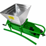 Zdrobitor de struguri manual Micul Fermier, capacitate cuva 30 litri, capacitate productie 200kg/h, cu desciorchinator