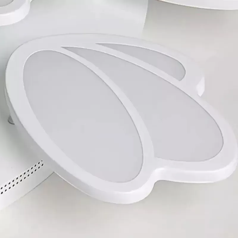 Lustra LED cu telecomanda TULIP 47W, 3 Petale, lumina Rece/Calda/Neutra, Dimabila, Alb