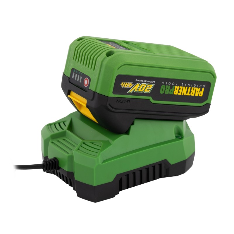 Mașină de tuns gard viu pe acumulator PARTNER PRO PP-BHT2052 20V, 2700 rpm , nu contine acumulator și încărcător.