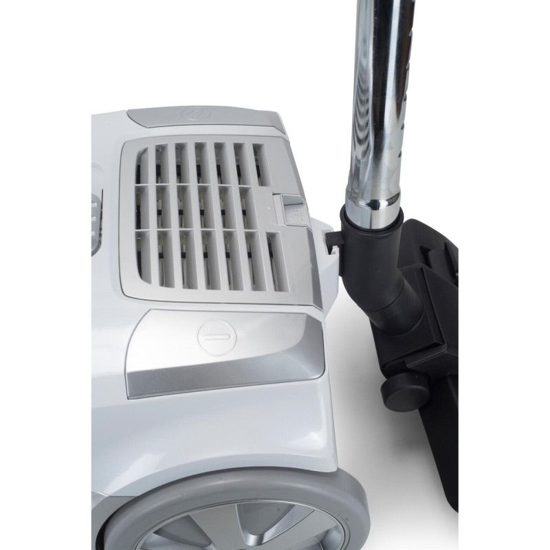 Aspirator cu sac HAUSBERG HB-2877AB, aspirare uscata, 4 litri, 1400 - 1800 W, protectie motor, sistem de rulare a cablului, Alb-Gri