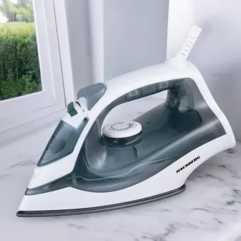 Fier de calcat Hausberg HB-7850GR, 1300W, talpa invelis ceramic, abur vertical, calcare uscata, autocuratare, pulverizare, rezervor 130ml, Gri