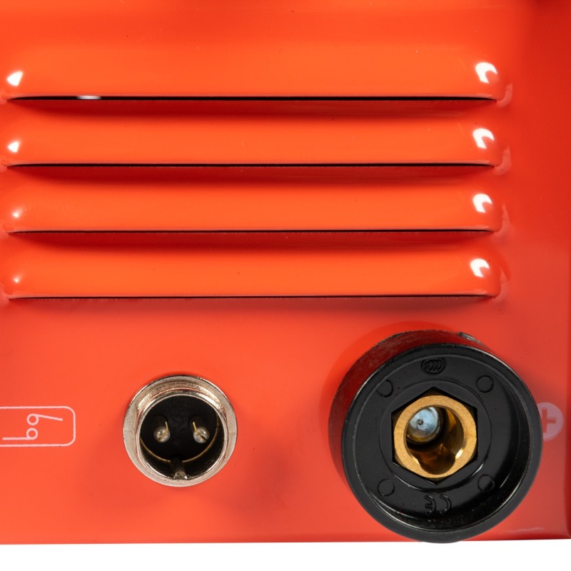 Aparat sudura Almaz, MMA+FCAW(doar sudura sarma flux), intensitate maxima 160A, afisaj digital