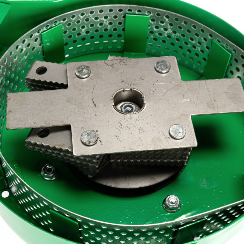 Moara de cereale Micul Fermier, 2.5KW, capacitate de productie 200Kg/h