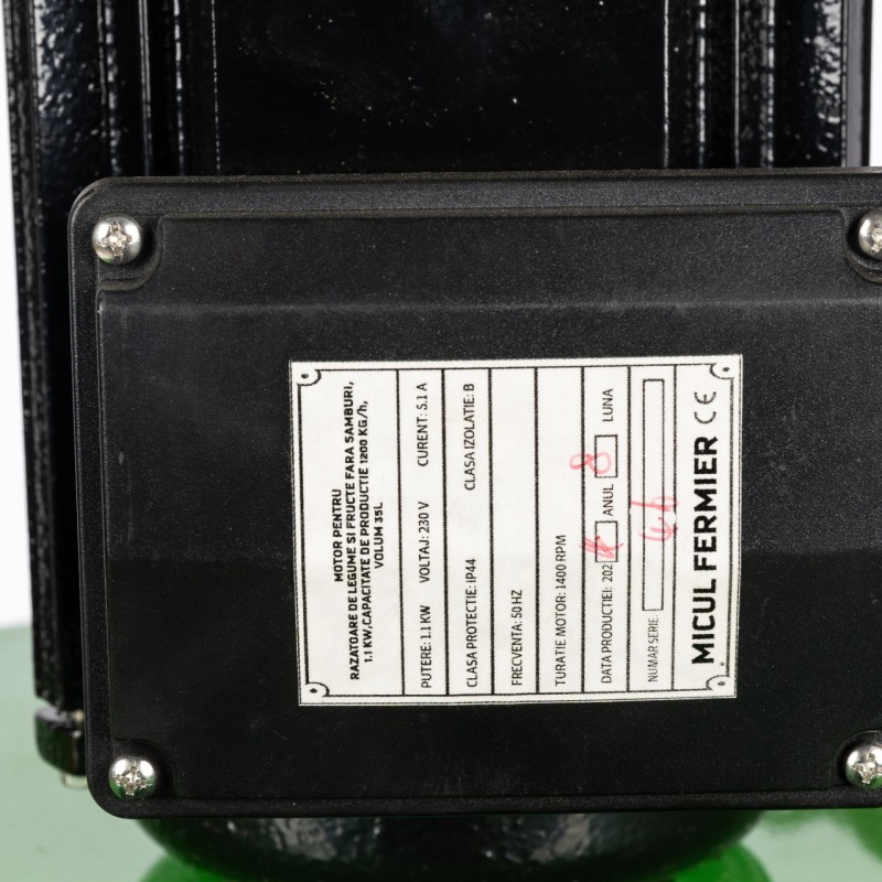 Razatoare de legume si fructe fara samburi Micul Fermier, 1.1KW, capacitate de productie 1200Kg/h, volum 35L