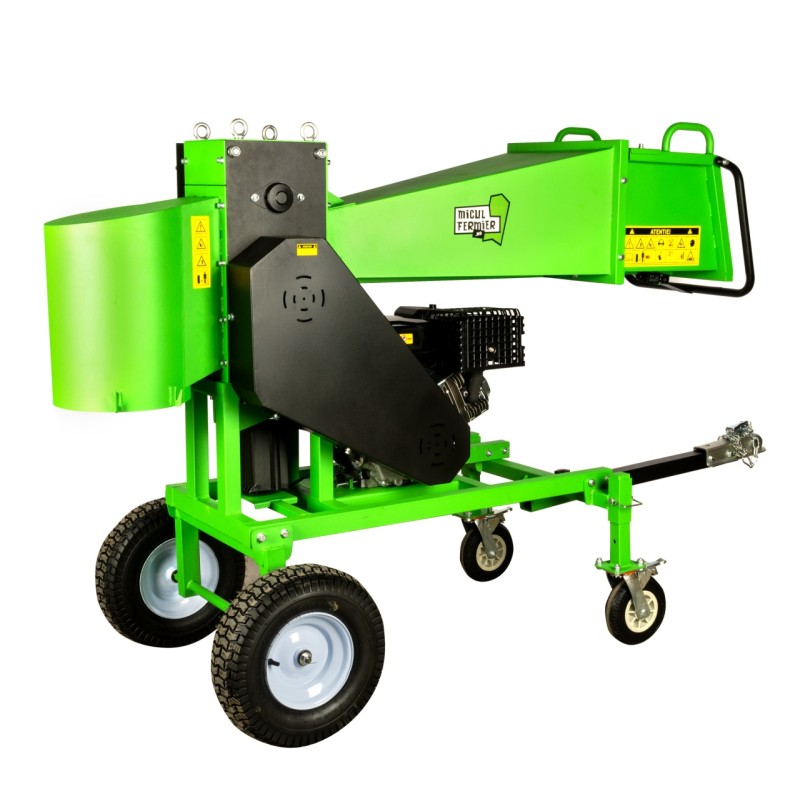 Tocator crengi Micul Fermier, motor benzina 18CP, diametru maxim de taiere Ø120mm, cu carlig de remorcare, pentru brichete