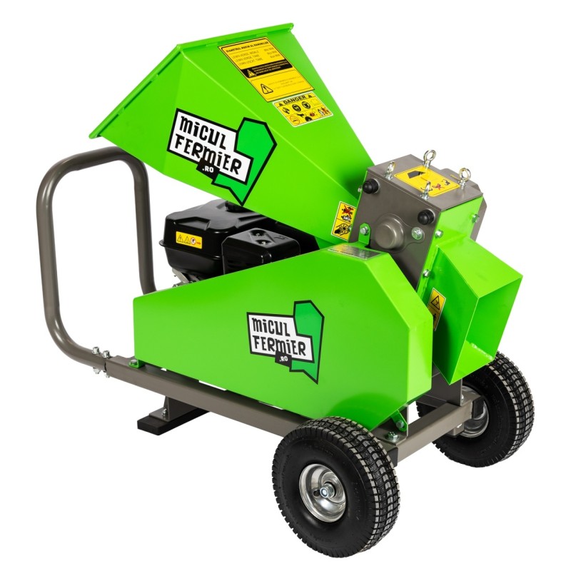 Tocator de crengi Micul Fermier, motor benzina 7CP, 80mm diametru maxim de taiere, pentru brichete