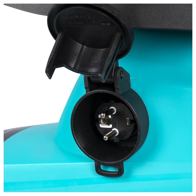 Tocator de crengi si resturi vegetale 2800 W