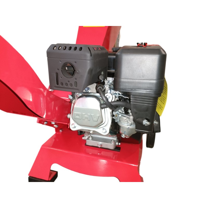 Tocator pentru crengi si vita de vie Micul Fermier, Ø50mm, motor benzina 7CP pentru rumegus