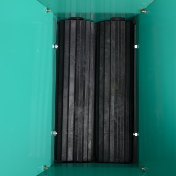 Zdrobitor STRUGURI cu cadru verde Micul Fermier