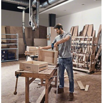 Bosch GSR 12V-30 Masina de gaurit si insurubat cu acumulator + 2xAcumulatori GBA 12V, 2.0Ah + Incarcator GAL 12V-40 + Valiza profesionala