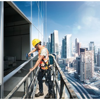 Bosch GSB 180-LI Masina de gaurit cu percutie + 2xAcumulatori GBA 18V, 2.0Ah + Incarcator rapid AL 1814 CV + Valiza profesionalala