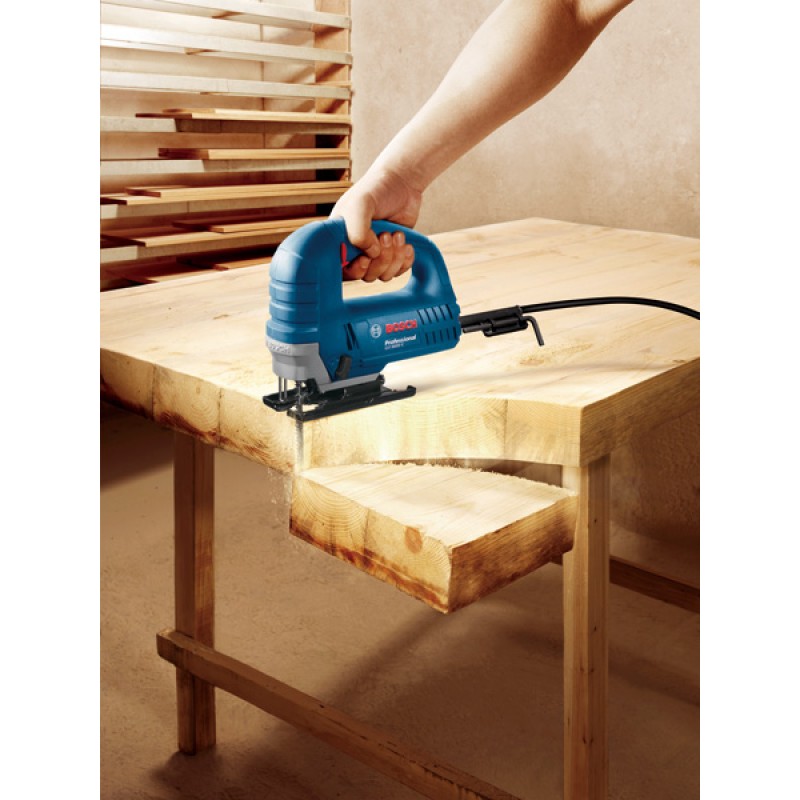 Bosch GST 8000 E Ferastrau vertical, 710W, 80mm