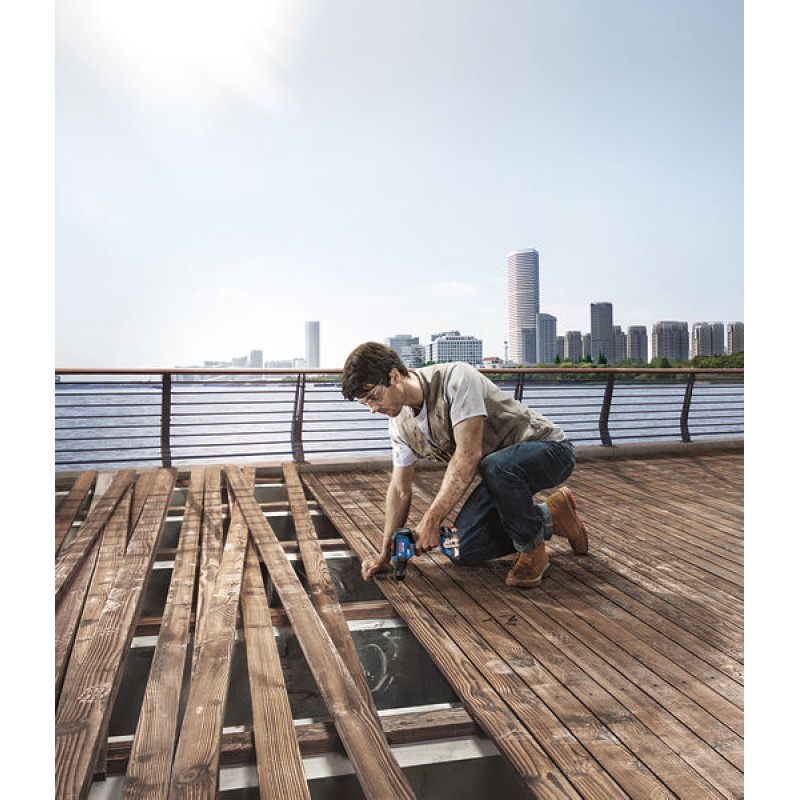 Bosch GSR 18V-50 Masina de gaurit si insurubat cu acumulator + 2 x Acumulatori GBA 18V 5.0Ah  + Incarcator GAL 1880 CV  + L-Boxx