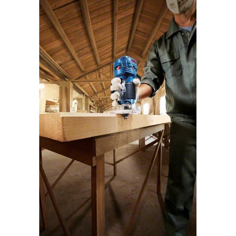 Bosch GKF 550 Masina de frezat muchii, 550 W