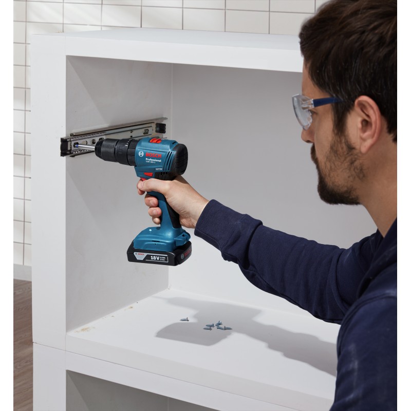 Bosch GSB 185-LI Masina de gaurit cu percutie, 50Nm + 2 acumulatori Li-Ion 18V, 2Ah + incarcator + valiza profesionala