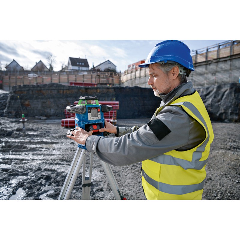 Bosch GRL 650CHVG Nivela laser rotativa, 650m + BT 300HD Stativ si accesorii