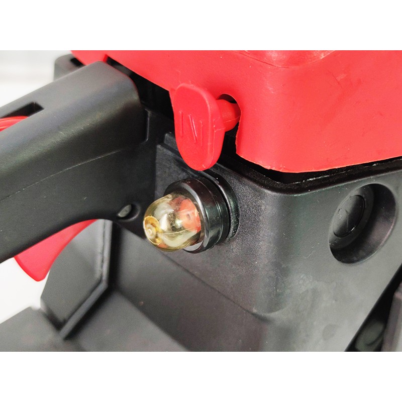 Drujba pe benzina , motor 2 Timpi , 2 lame + 2 lanturi , 4,8 cp putere , demaror magneziu Easy-Start