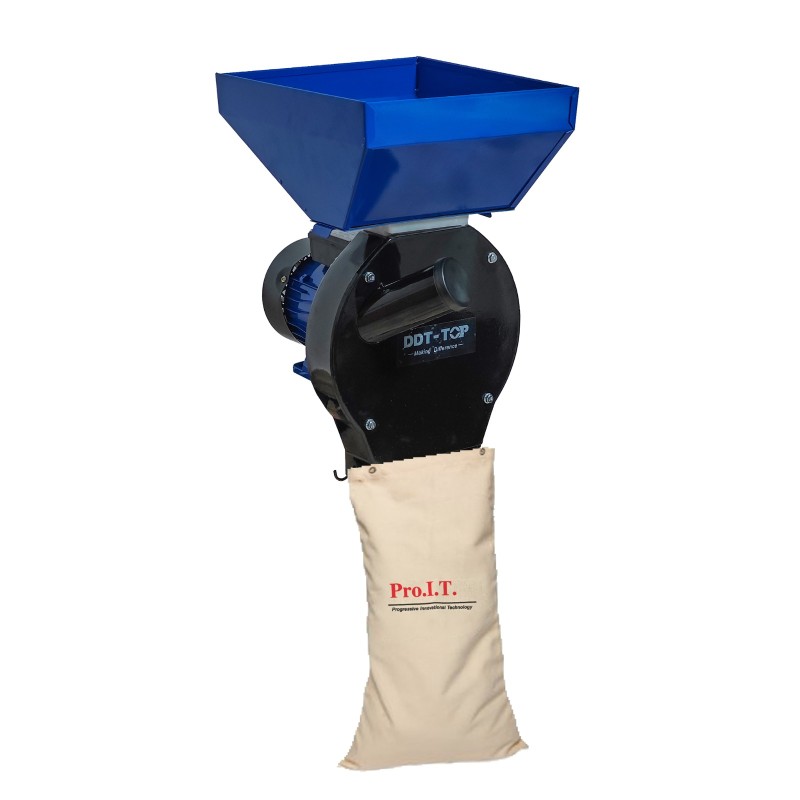 Moara electrica pentru cereale si stiuleti, DDT-TOP,Cuva Mare, motor 4.2 kw , 3000 rpm, 320 kg h, 4 site de rezerva, 20 ciocanele,bonus sac,surubelnita si perie,Buton on off