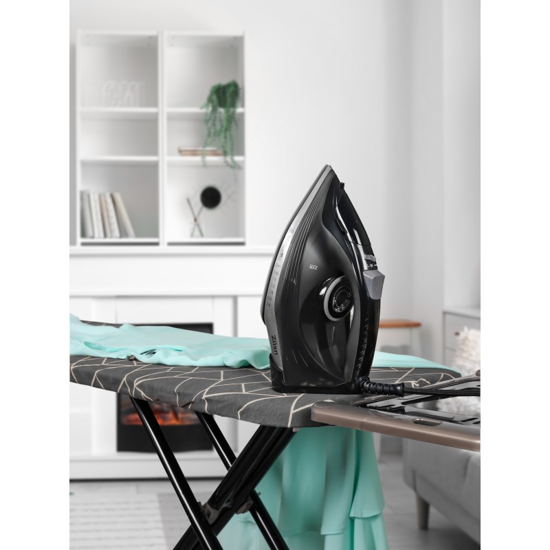 Fier de calcat Zilan ZLN8603, talpa ceramica, Negru, Putere 2600W, calcare cu abur
