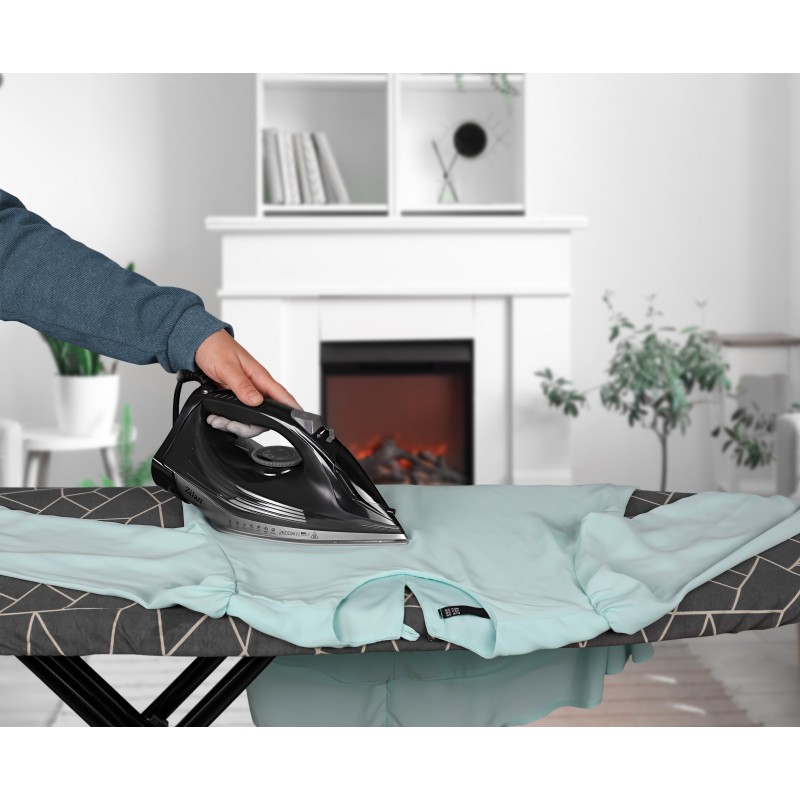 Fier de calcat Zilan ZLN8603, talpa ceramica, Negru, Putere 2600W, calcare cu abur