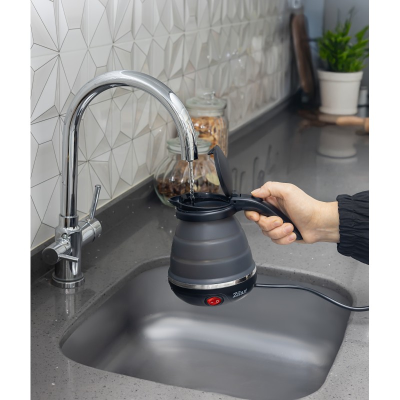 Fierbator pliabil Zilan ZLN1986 pentru voiaj, Putere 750W, Capacitate 0.5L, Protectie la supraincalzire, Baza din inox si carcasa din silicon durabil