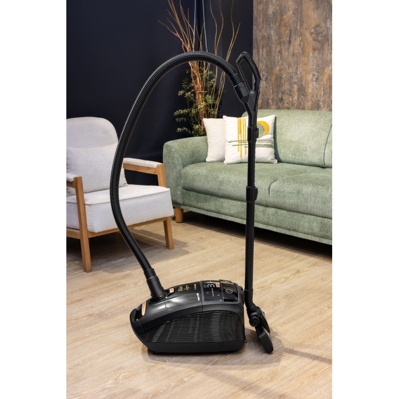 Aspirator cu sac Aurum Zilan ZLN4500, Putere 2400W, Capacitate 5L, Motor din cupru, Furtun pivotant 360°, Telecomanda, Afisaj digital